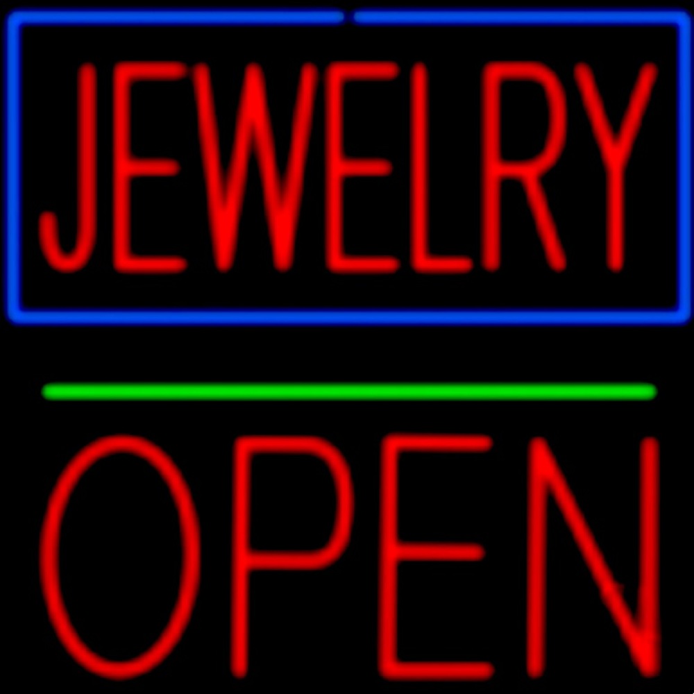 Jewelry shopping is open to you.  Bundle and save today! 💗🙌🙏🏽